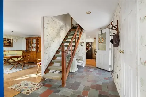 16 College Hills Drive Farmingville NY 11738