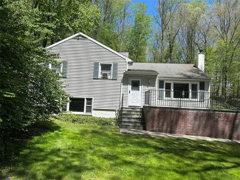 9 Grandview Drive Pleasantville NY 10570