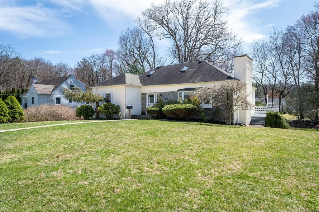 23 Meadowbrook Lane Mount Kisco NY 10549