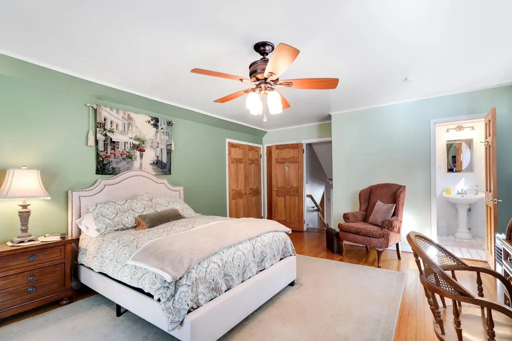 22 Pamela Lane Valhalla NY 10595