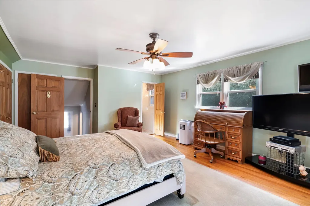 22 Pamela Lane Valhalla NY 10595