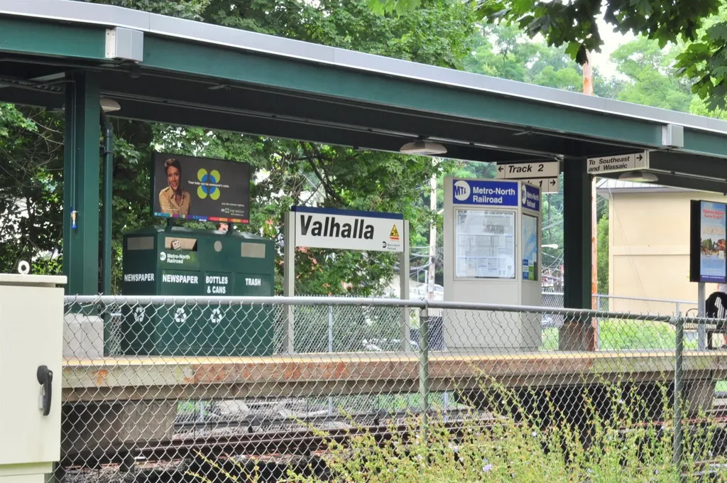 22 Pamela Lane Valhalla NY 10595