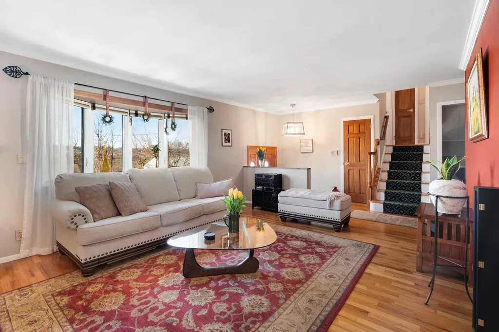 22 Pamela Lane Valhalla NY 10595