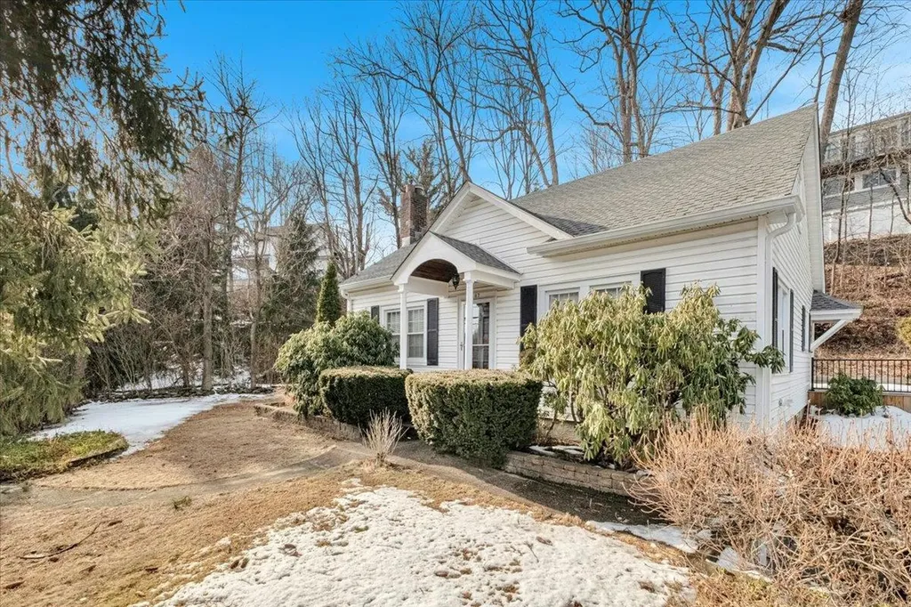 67 Barker Street Mount Kisco NY 10549