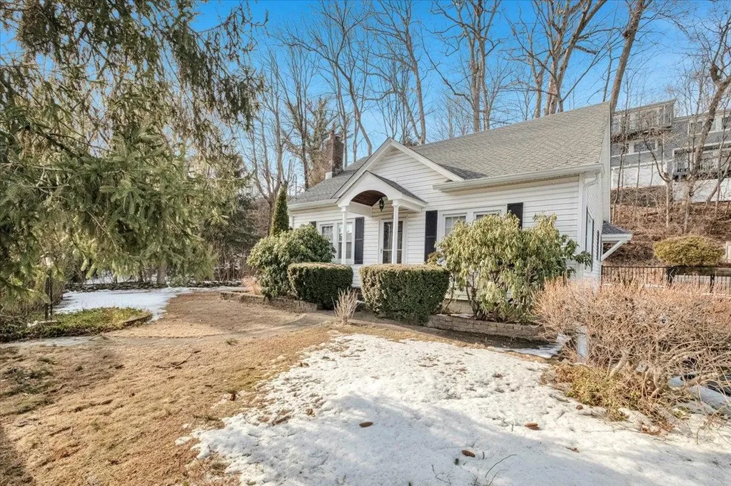 67 Barker Street Mount Kisco NY 10549