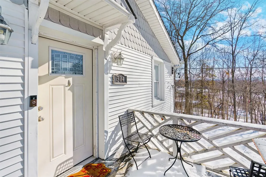 304 Broadway Maybrook NY 12543