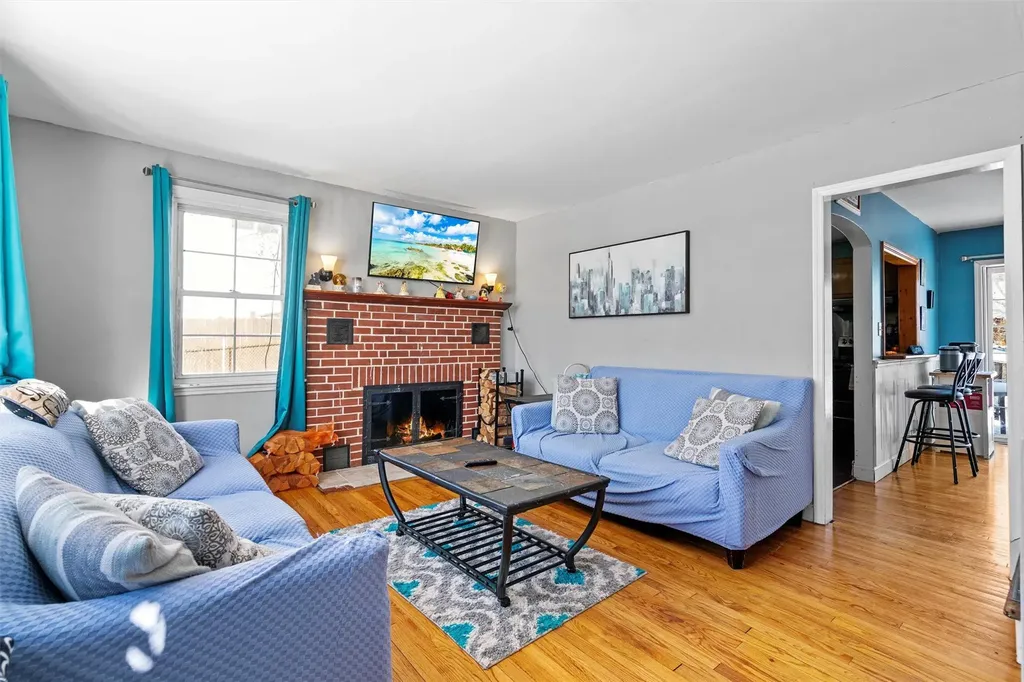 304 Broadway Maybrook NY 12543