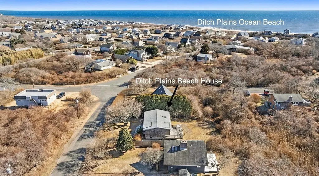 28 Rehan Avenue East Hampton NY 11954