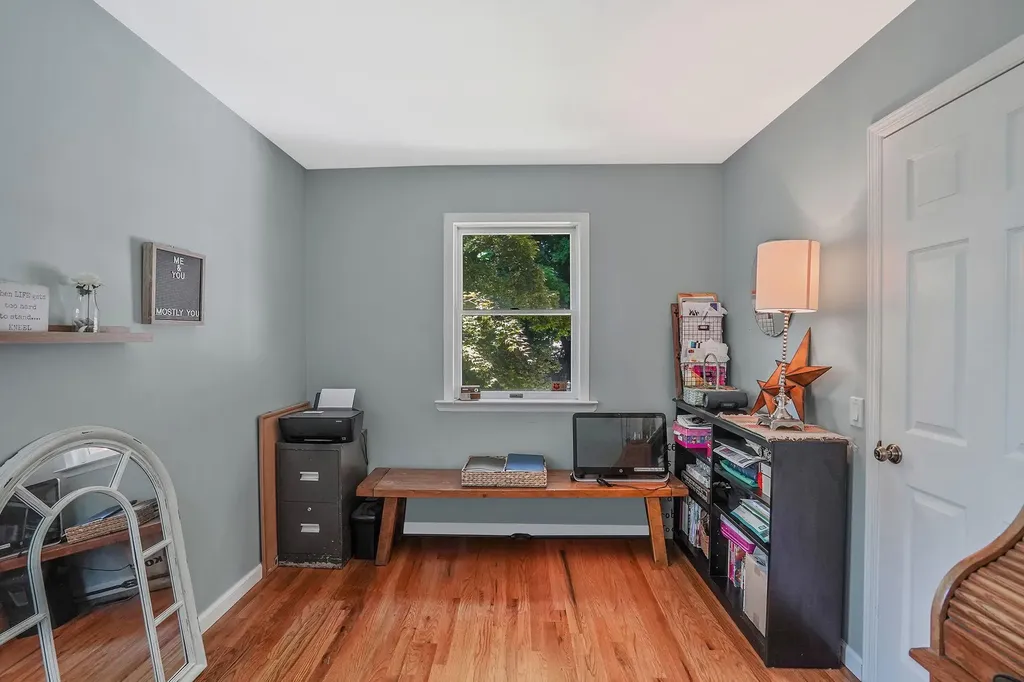 9 4th Avenue Rocky Point NY 11778