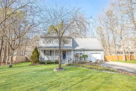 9 Jerusalem Hollow Road Manorville NY 11949