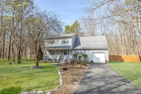 9 Jerusalem Hollow Road Manorville NY 11949