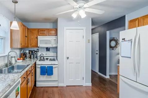 9 Jerusalem Hollow Road Manorville NY 11949