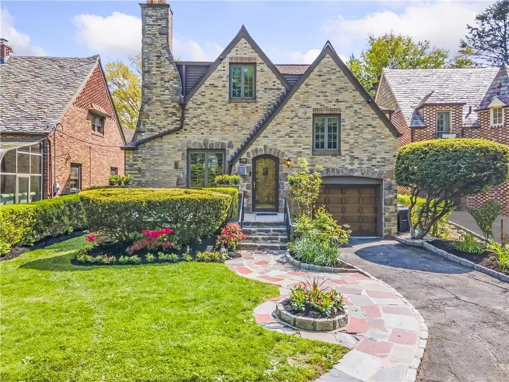 468 Murray Street Pelham NY 10803