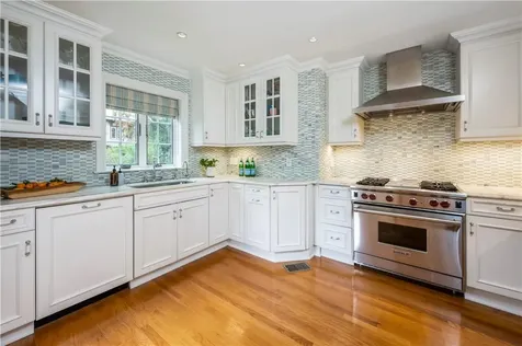 468 Murray Street Pelham NY 10803