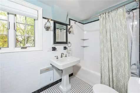 468 Murray Street Pelham NY 10803
