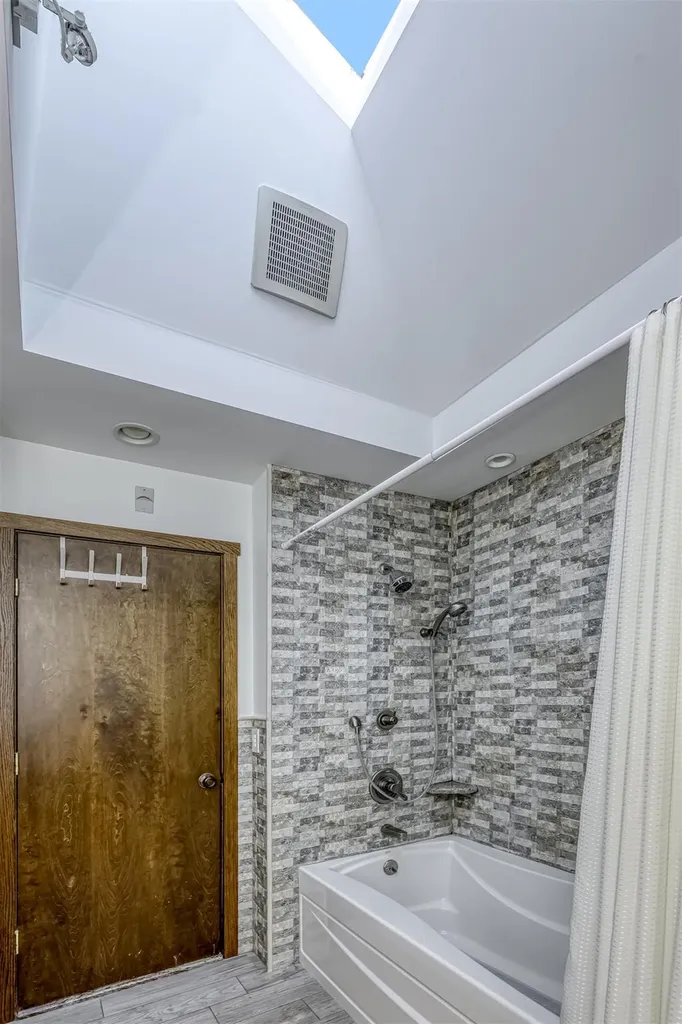 140 Summit Park Road Spring Valley NY 10977