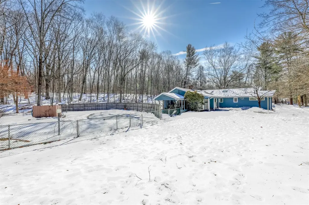 140 Summit Park Road Spring Valley NY 10977