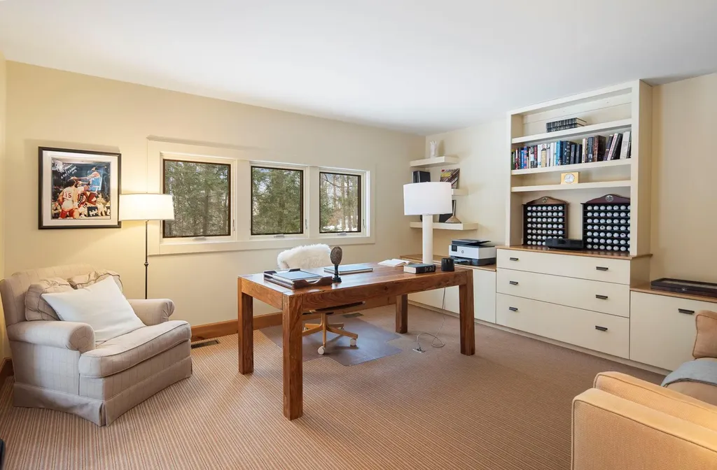 27 Neustadt Lane Chappaqua NY 10514