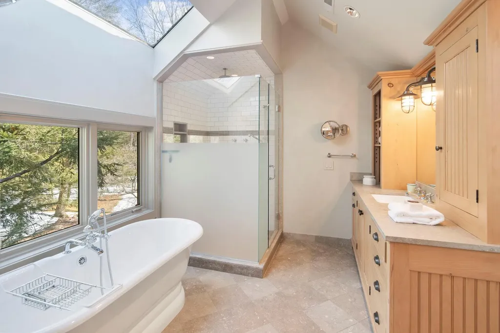 27 Neustadt Lane Chappaqua NY 10514