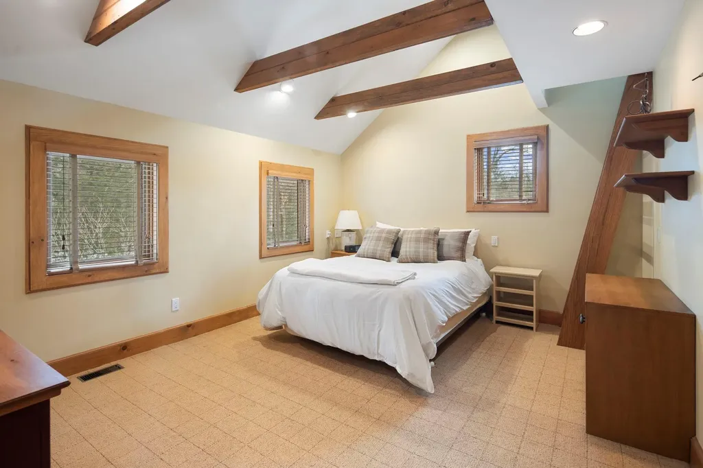 27 Neustadt Lane Chappaqua NY 10514