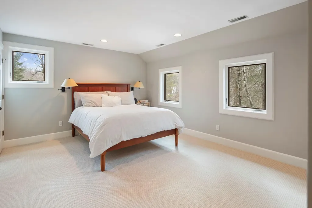 27 Neustadt Lane Chappaqua NY 10514