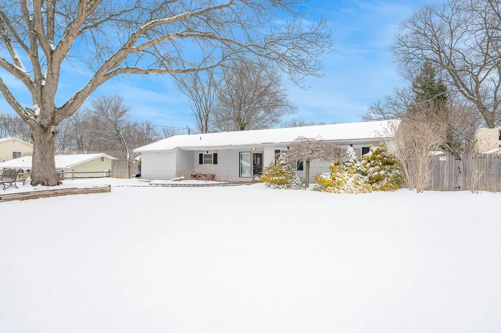 45 Brookhaven Drive Brookhaven NY 11778
