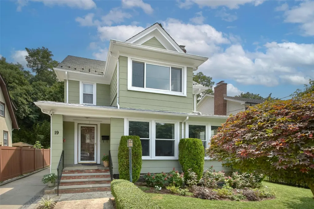 19 Clark Place Port Chester NY 10573