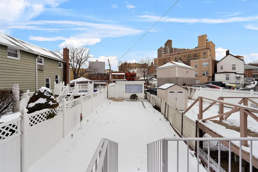 1606 Merry Avenue Bronx NY 10461