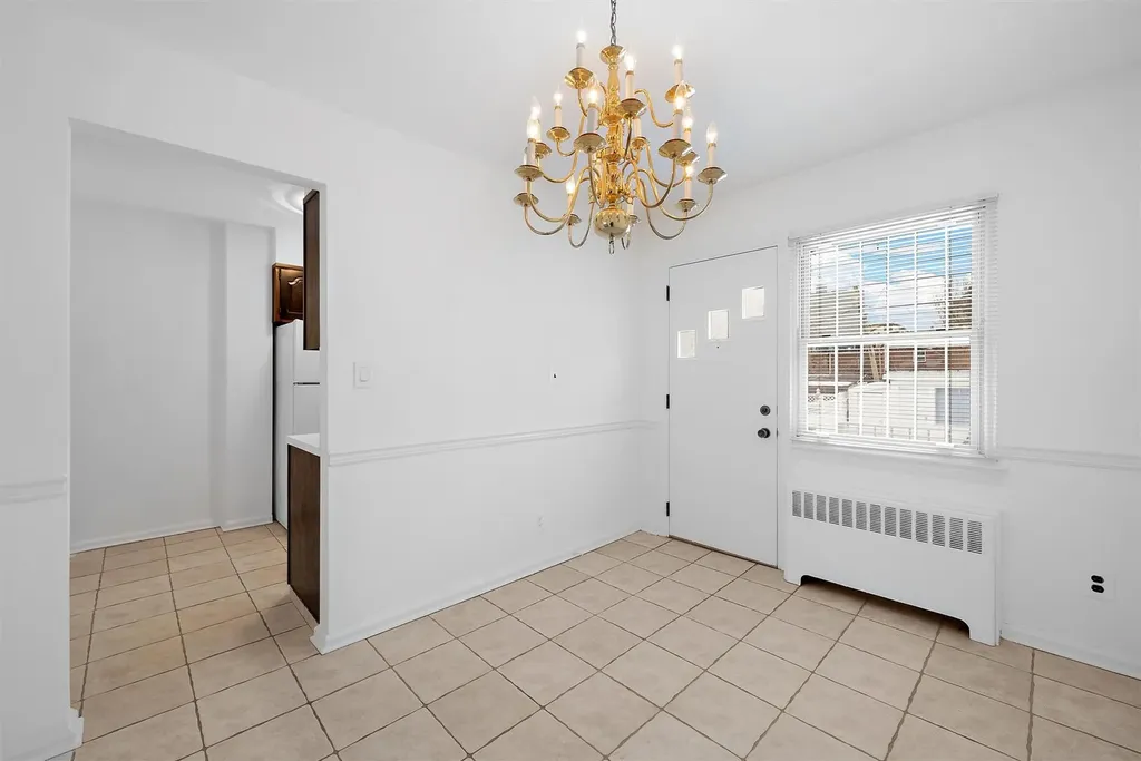 1606 Merry Avenue Bronx NY 10461