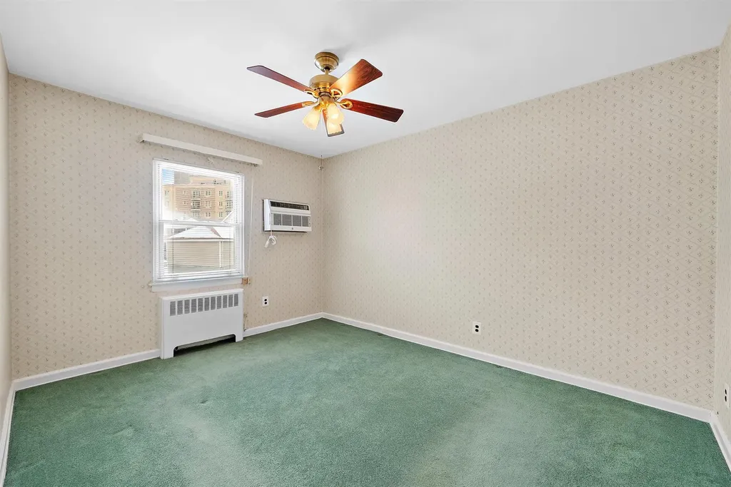 1606 Merry Avenue Bronx NY 10461