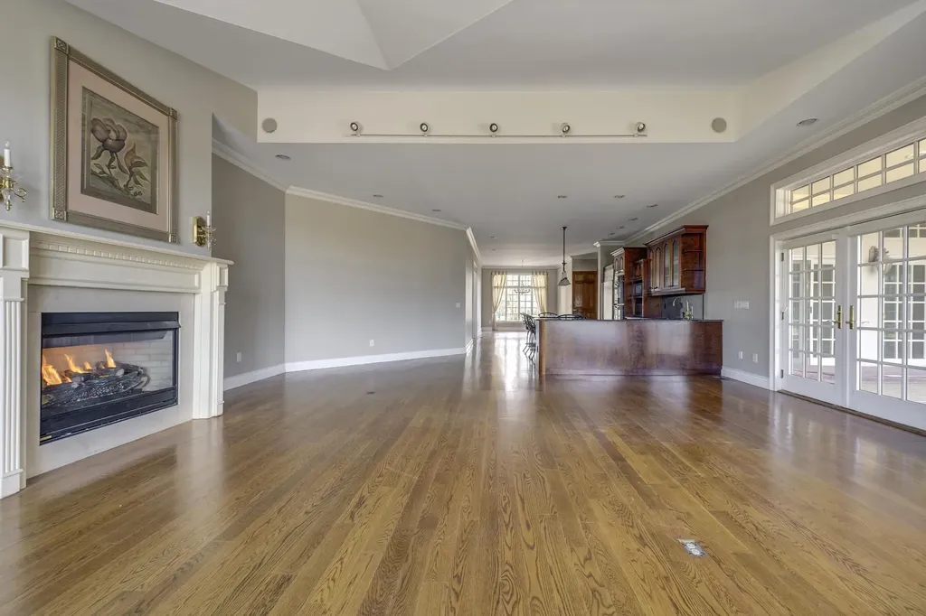 276 Ocean Avenue Islip NY 11751