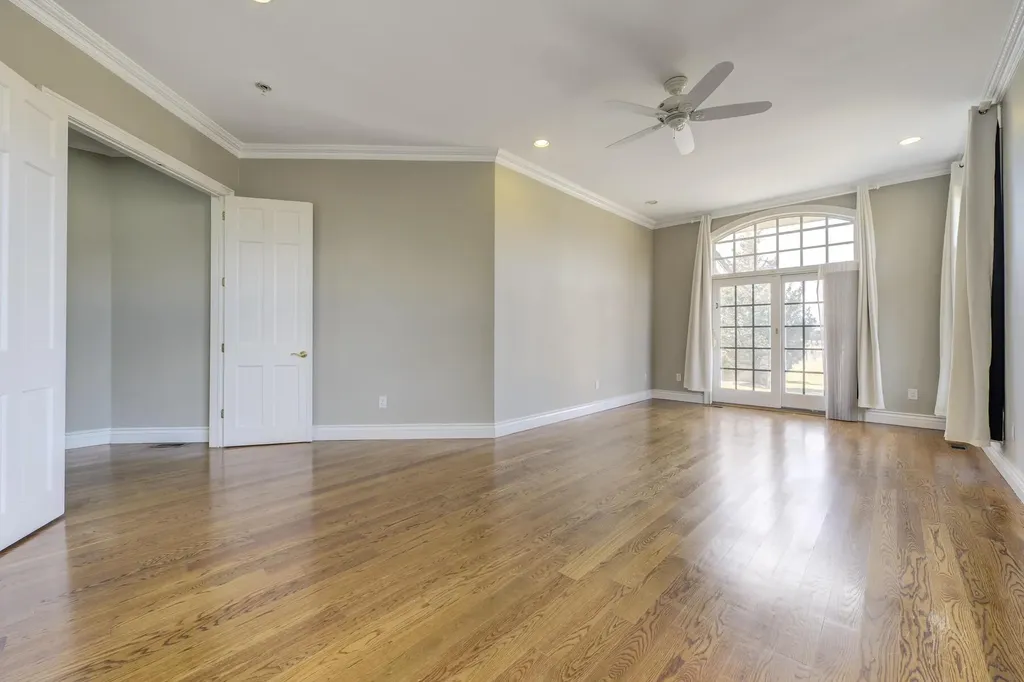 276 Ocean Avenue Islip NY 11751