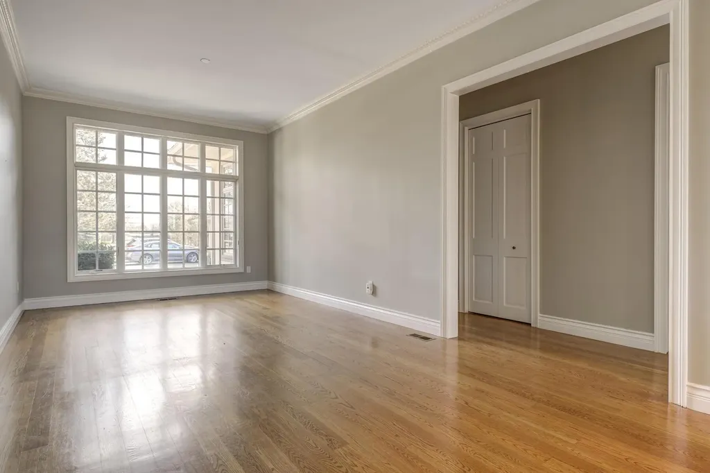 276 Ocean Avenue Islip NY 11751