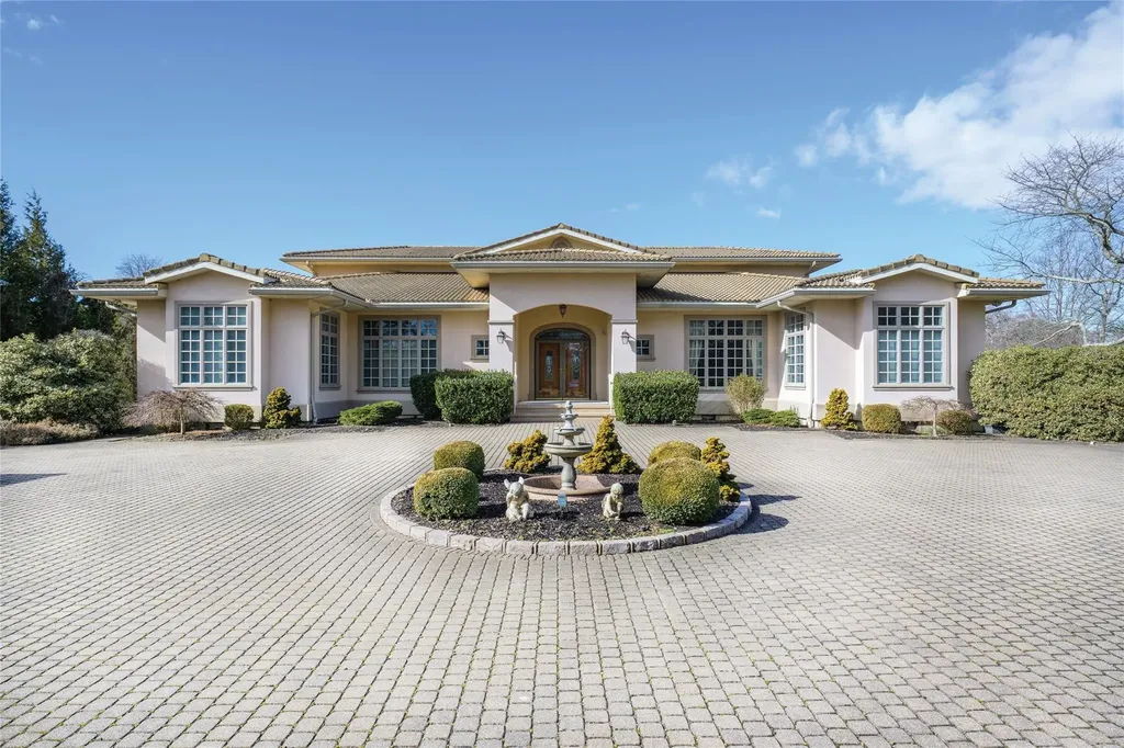 276 Ocean Avenue Islip NY 11751