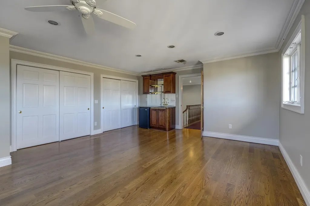276 Ocean Avenue Islip NY 11751