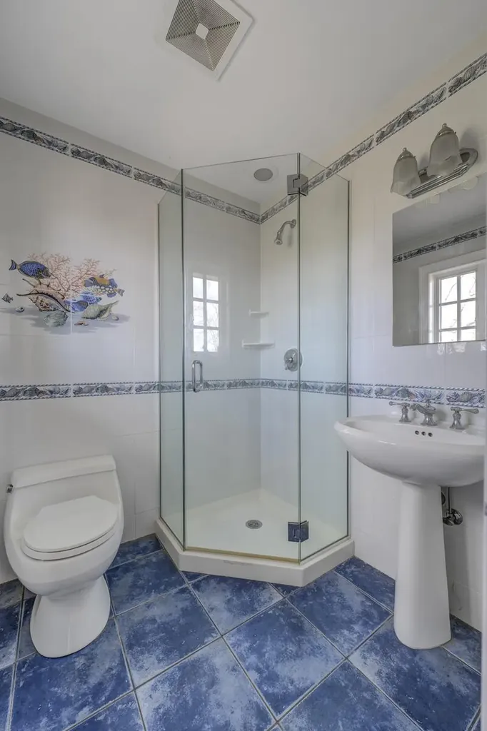 276 Ocean Avenue Islip NY 11751