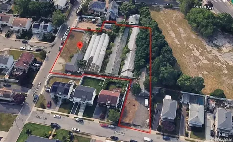 385 Silver Lane Oceanside NY 11572