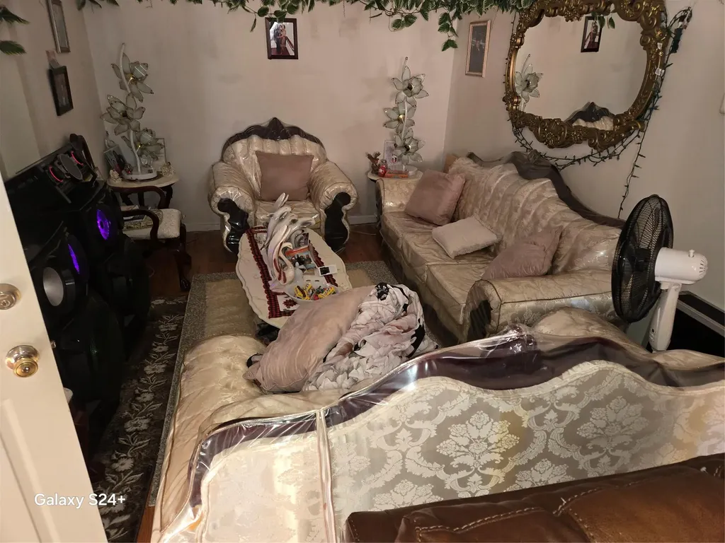 447 Logan Street Brooklyn NY 11208