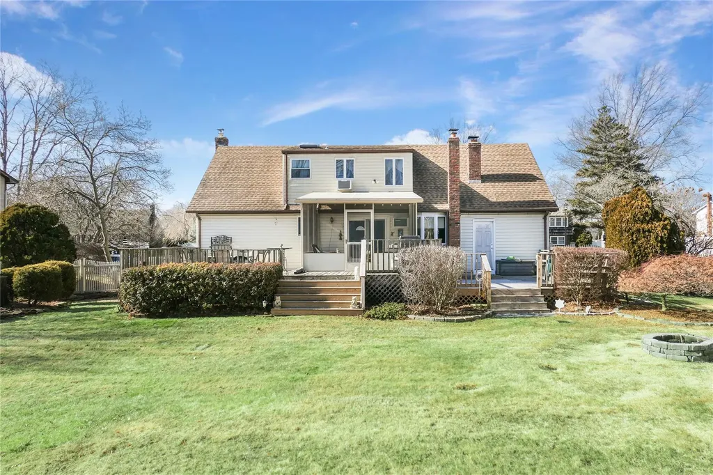 5 Haig Avenue East Patchogue NY 11772