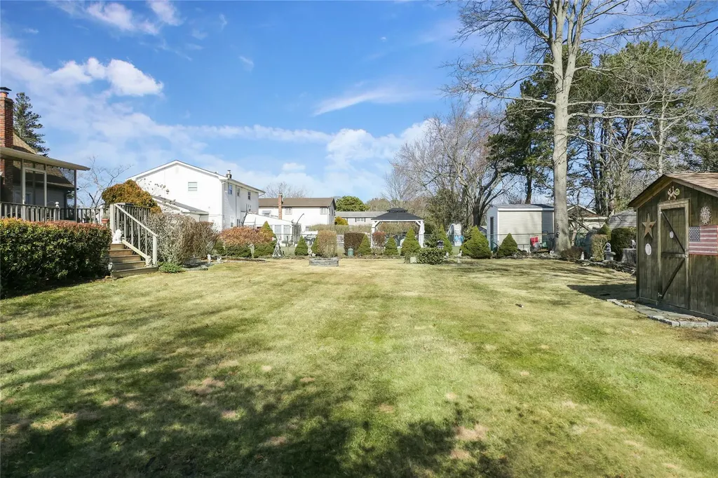 5 Haig Avenue East Patchogue NY 11772