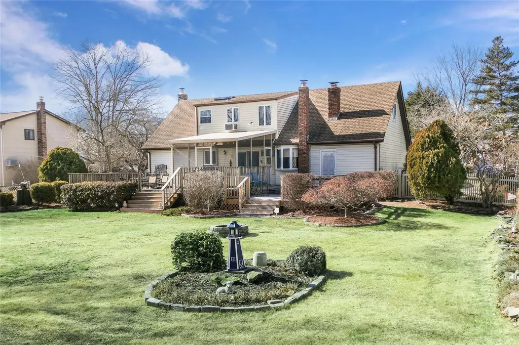5 Haig Avenue East Patchogue NY 11772