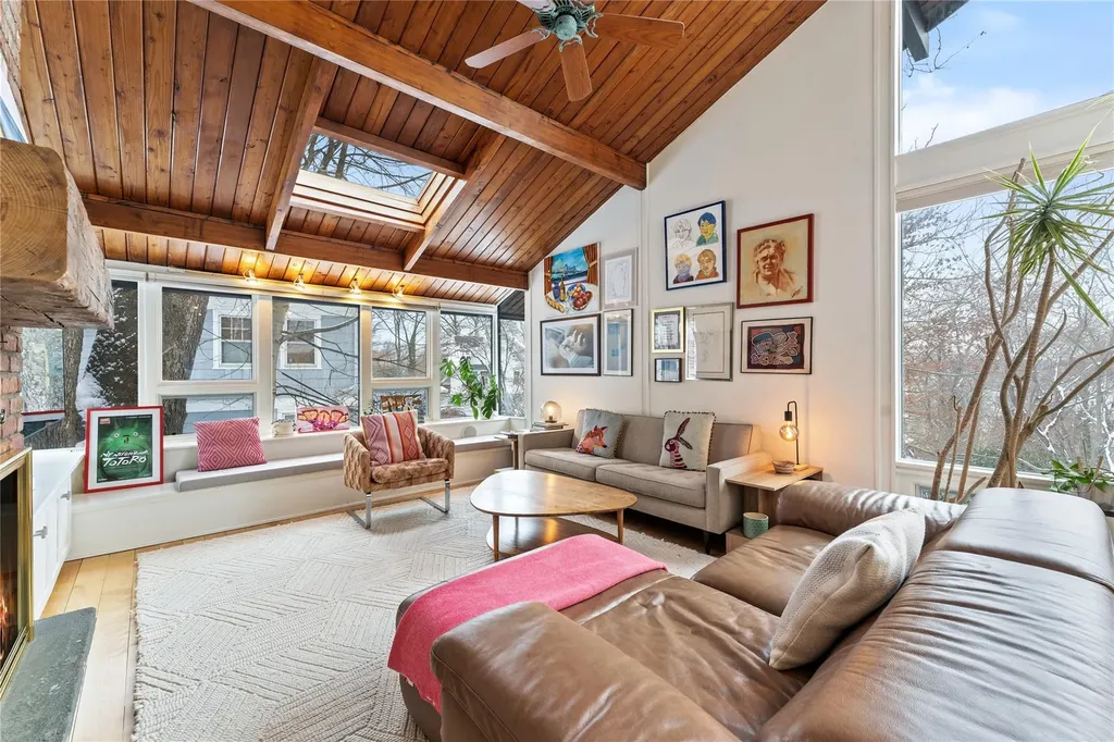 55 Hillside Road Dobbs Ferry NY 10522