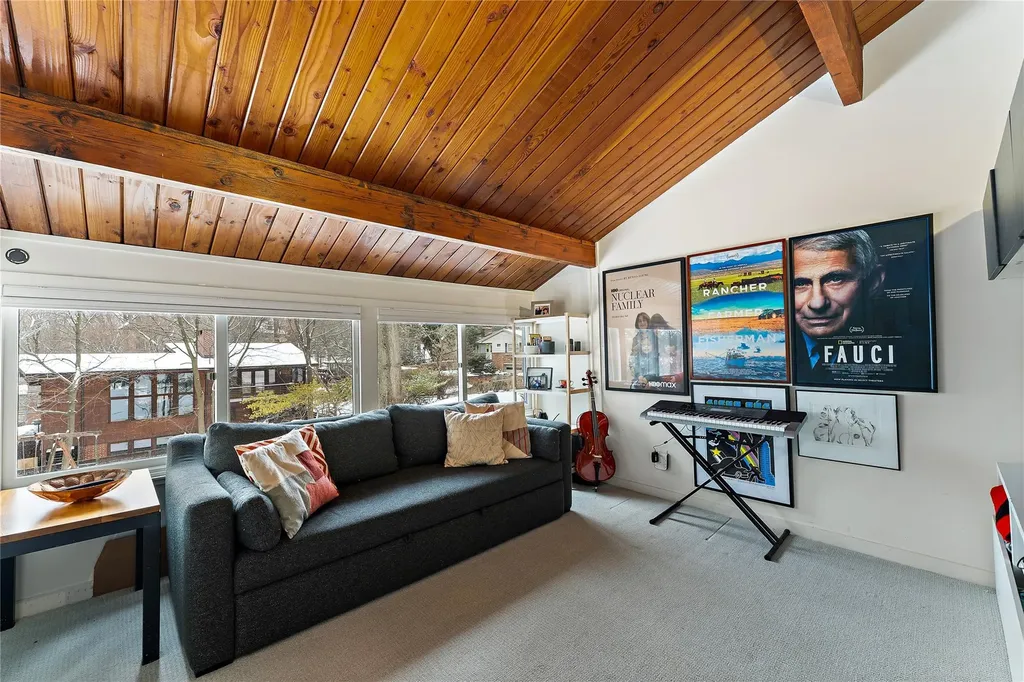 55 Hillside Road Dobbs Ferry NY 10522