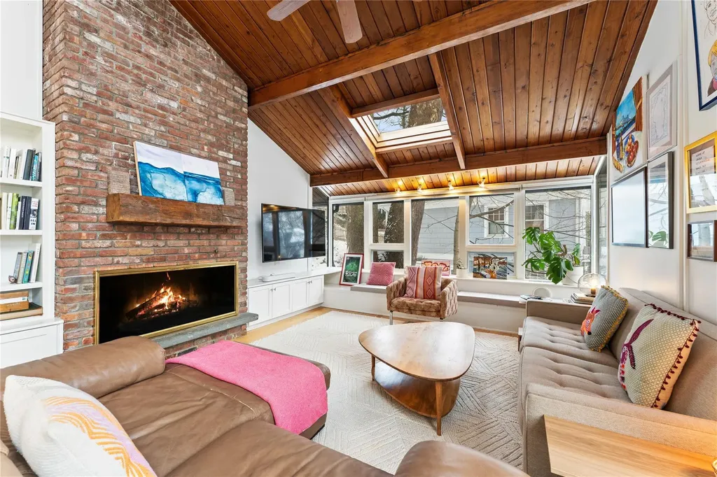 55 Hillside Road Dobbs Ferry NY 10522