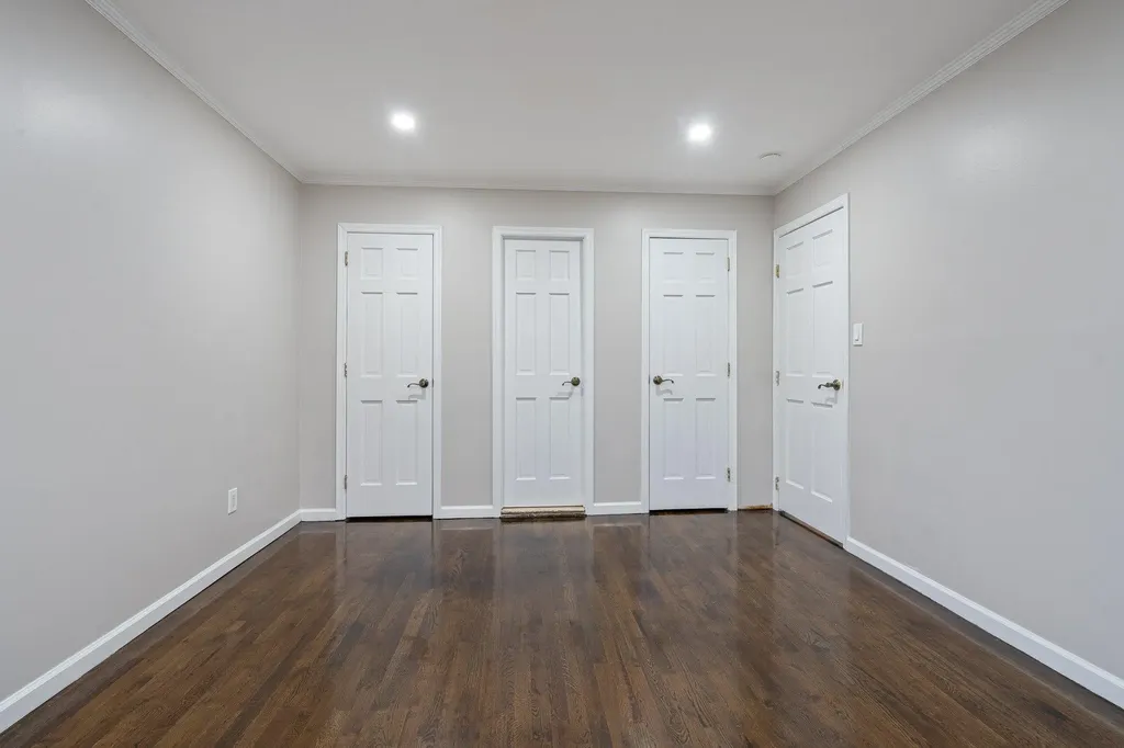 3 Eisenhower Road Centereach NY 11720