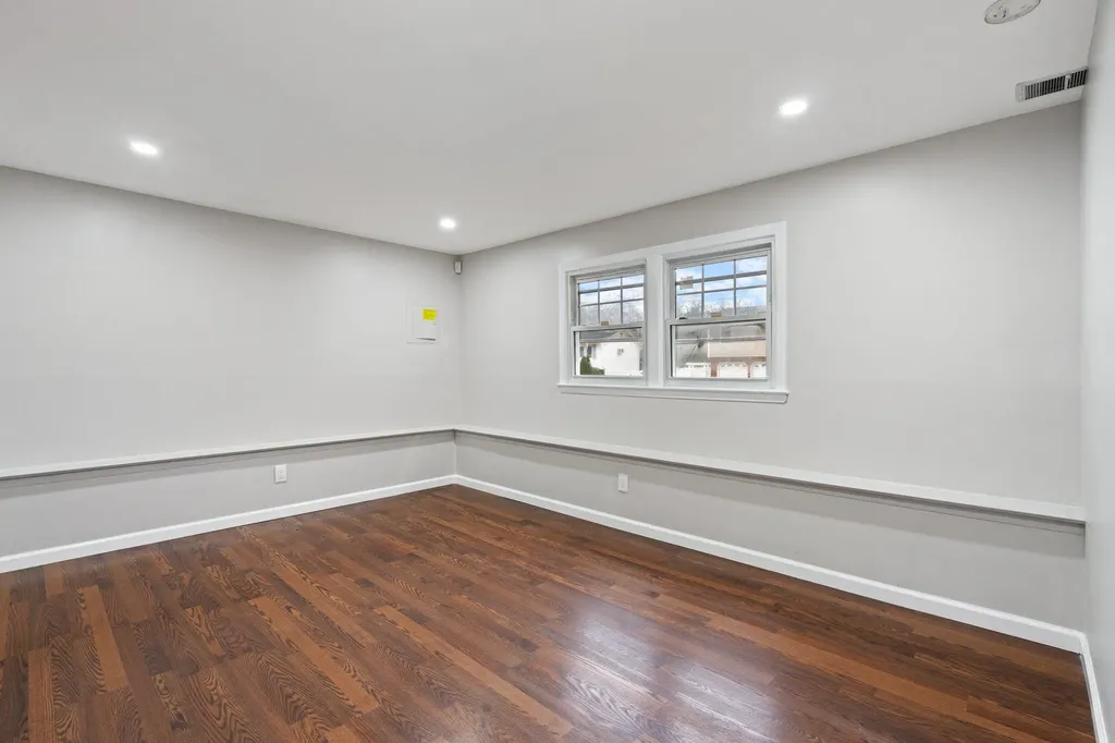 3 Eisenhower Road Centereach NY 11720