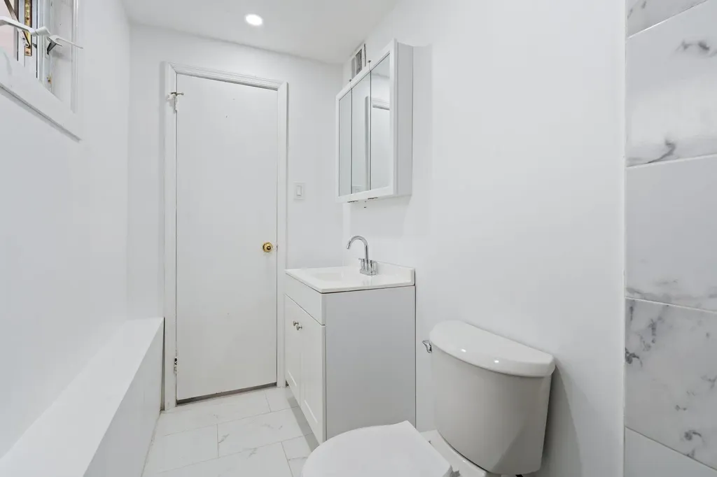 3 Eisenhower Road Centereach NY 11720
