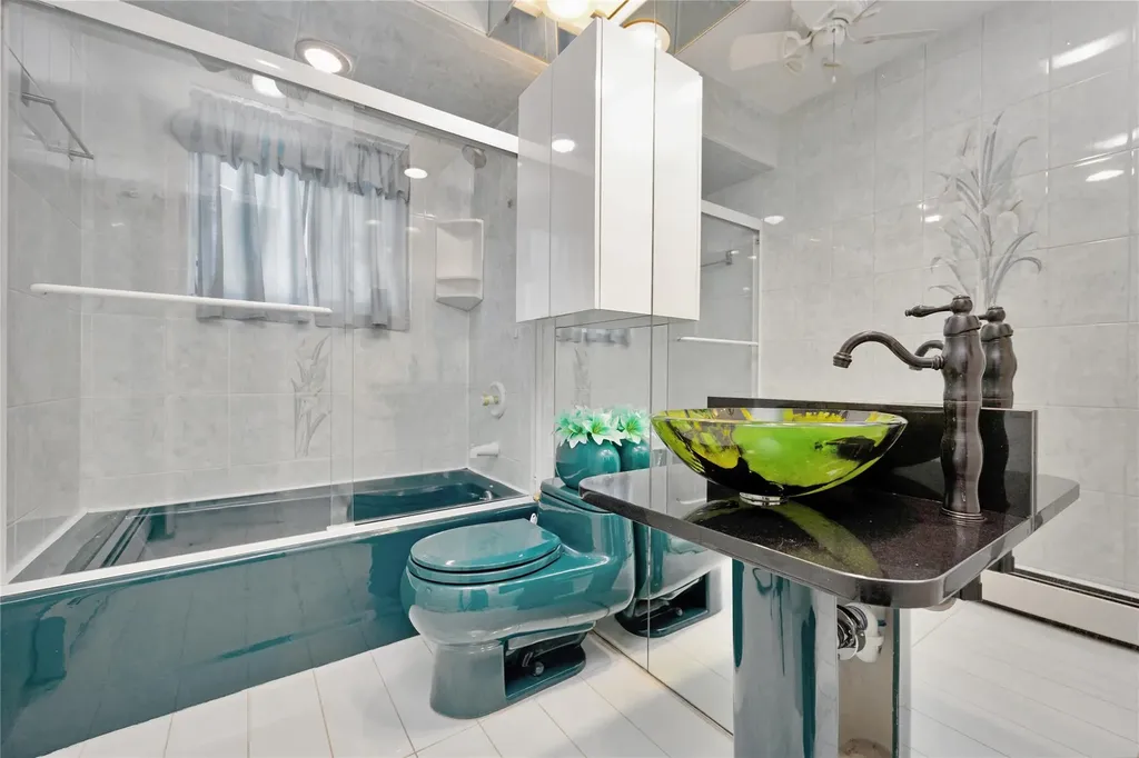 94 Cherokee Avenue West Islip NY 11795
