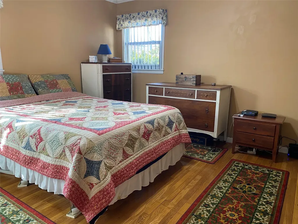 42 Crocus Lane Commack NY 11725