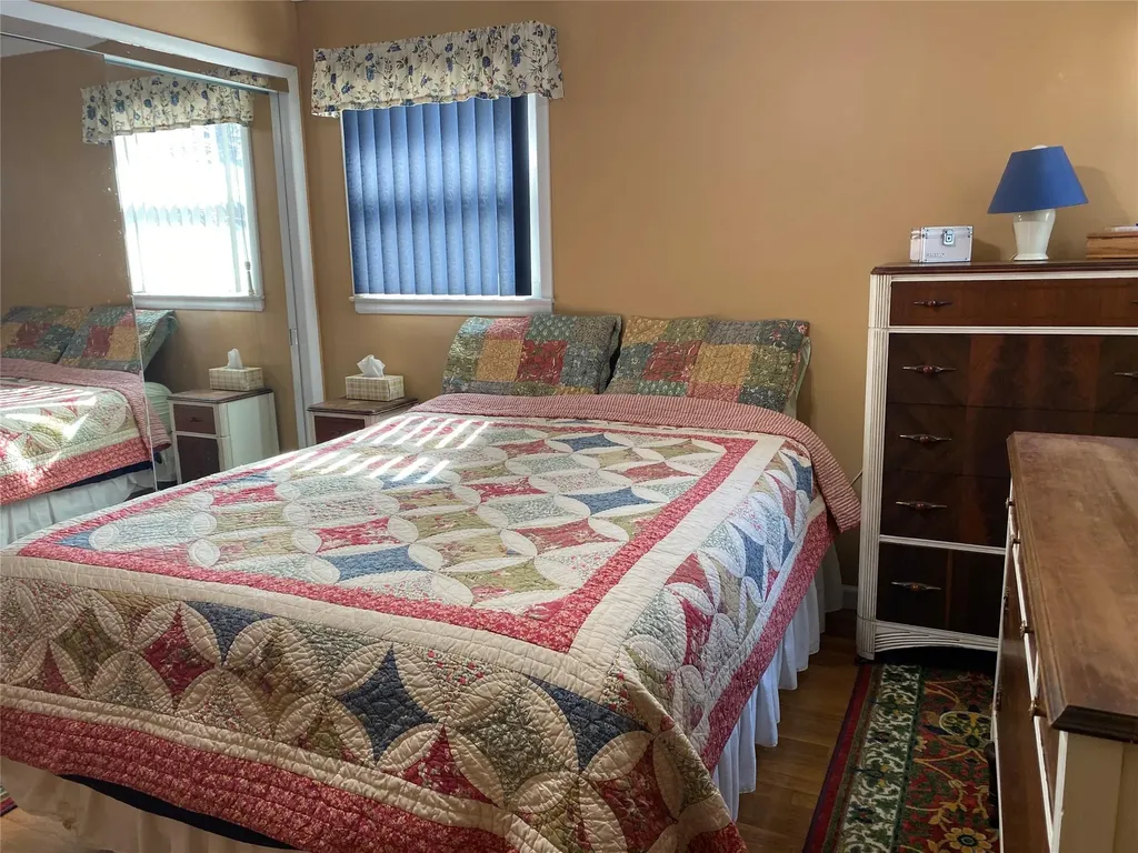 42 Crocus Lane Commack NY 11725